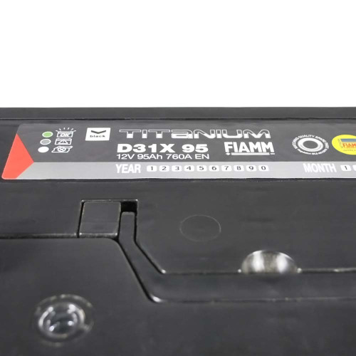 Автомобільний акумулятор FIAMM Titanium Black Asia 95Аh 760А L+ (лівий +) D31